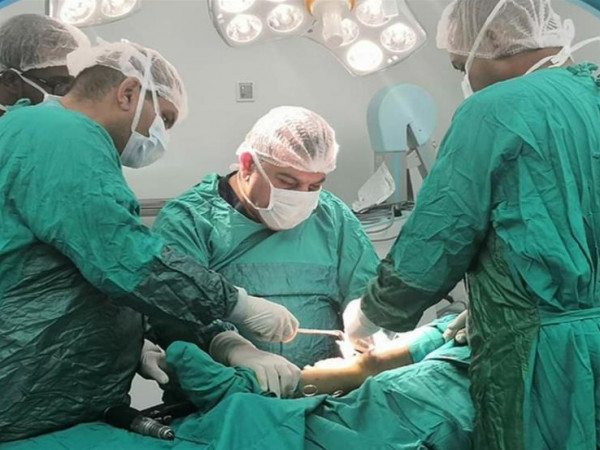 في 2019.. أبرز 8 جراحات نادرة أجراها الأطباء حول العالم