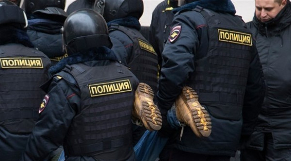 القبض على خمسة مسلحين من أنصار تنظيم الدولة بموسكو خططوا لتنفيذ هجمات