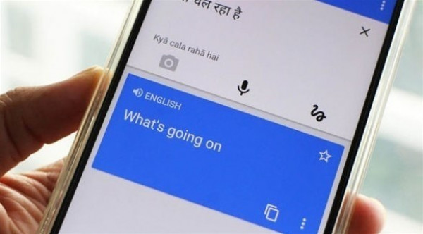 جوجل تطلق أداة ترجمة فورية للهواتف المحمولة