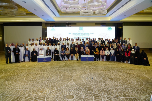 التنمية البشرية بمنظمة التحرير تشارك بالمؤتمر العربي "حوكمة الإدارة العامة"
