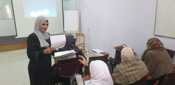تربية قلقيلية تطلق مشروع ترجمة نصوص في العلوم بمدارسها