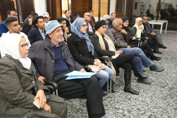 الفنانة فاطمة بوجو ضيف الخزانة الوسائطية بخريبكة