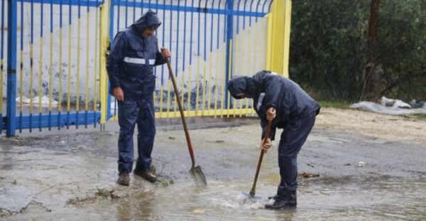 بلدية قلقيلية تتعامل مع 311 حالة (طوارئ) خلال المنخفض الجوي الحالي