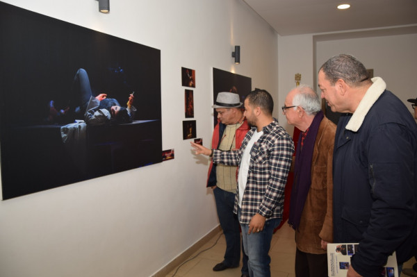 افتتاح معرض "أحاسيس على خشبة المسرح" للمصور الفوتوغرافي حمزة امحيمدات