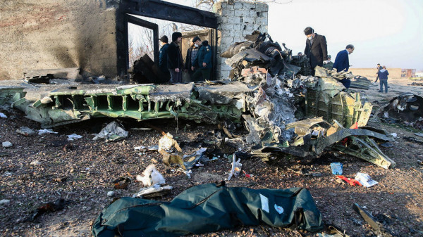 (ناتو): نرجح سقوط الطائرة الأوكرانية بنظام صاروخي إيراني