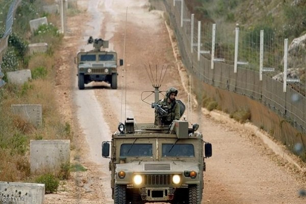 شاهد: انقلاب جيب عسكري إسرائيلي قرب غلاف غزة