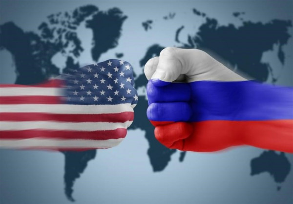 ترامب: يجب تحسين العلاقات التجارية مع روسيا