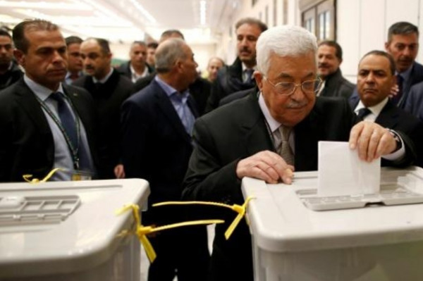 قيادي فتحاوي: فُرص إجراء انتخابات في فلسطين لم تتراجع