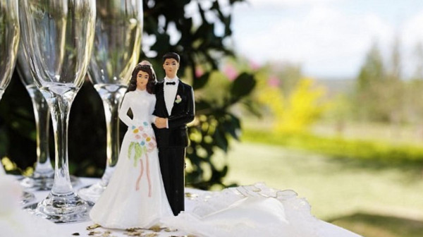 خمس أفكار ونصائح لحفل زفاف غير تقليدي