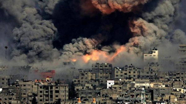 مع عودة البالونات الحارقة.. هل يشهد قطاع غزة موجة تصعيد جديدة؟