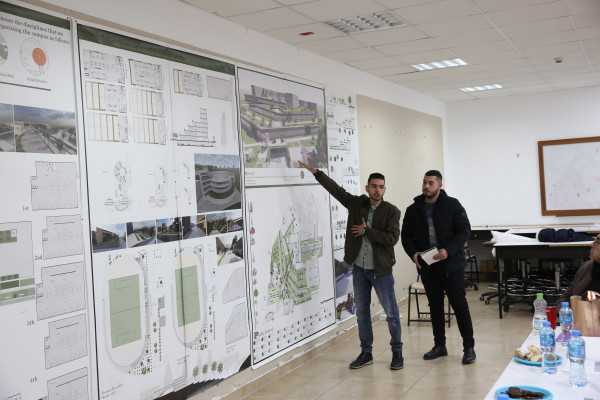 طلبة هندسة العمارة في جامعة القدس يقدمون حلولاً معمارية ابتكارية