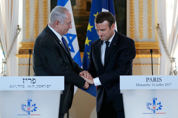 الرئيس الفرنسي: "إنكار وجود إسرائيل كدولة" بمثابة معاداة للسامية
