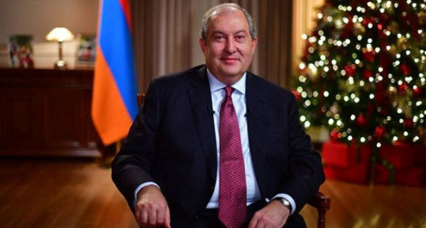 الرئيس الأرميني يصل بيت لحم ويزور كنيسة المهد