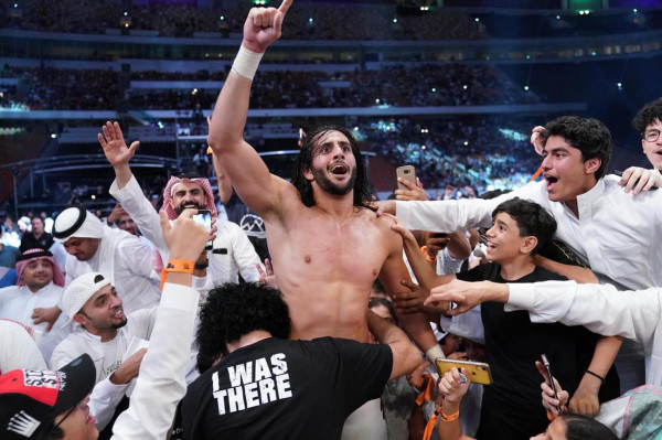 (WWE) تعود مرة أخرى إلى الشرق الأوسط عبر بوابة السعودية