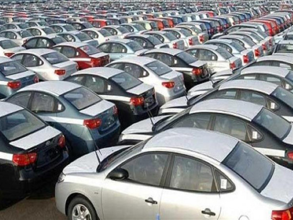 بعد إجلاء موظفي 80 شركة من الصين.. هل يؤثر كورونا على سوق السيارات؟