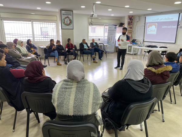 اللجنة التنسيقية تختتم ورشات توعوية للأطفال في القدس