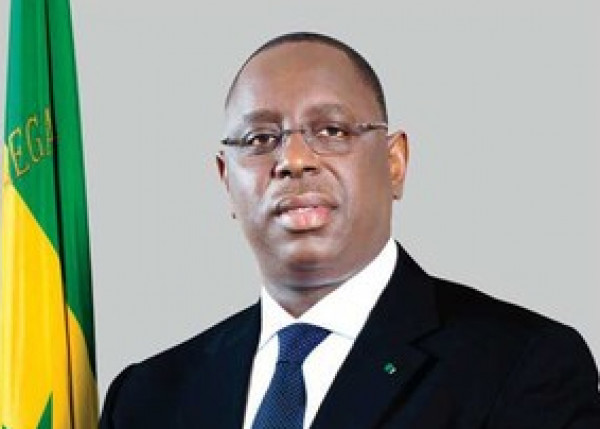 منح جاهزة سونهاك للسلام للرئيس السنغالي ماكي سال لعام 2020
