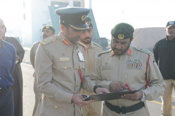 اللواء المري يتفقد استعدادات تحدي الإمارات للفرق التكتيكية 2020