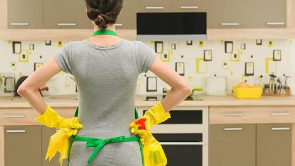 عشرة طرق بسيطة للتخلص من "كركبة المطبخ"