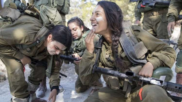 الجيش الإسرائيلي يُحفز جنوده بأغنية شهيرة لفنان لبناني.. ونشطاء: "عالفاضي"