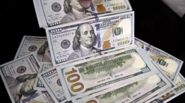 الدولار يثير مخاوف الحكومة المصرية
