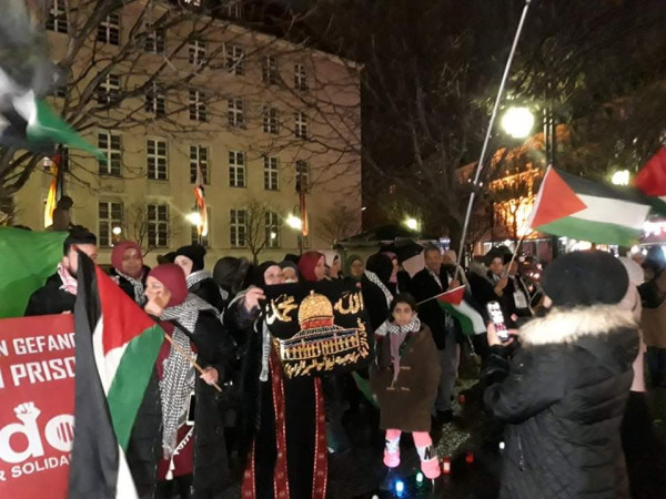 بالصور: وقفة احتجاجيّة في برلين تضامناً مع غزة