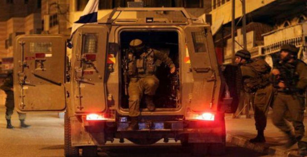 اعتقالات ومواجهات ليلية في الضفة الغربية