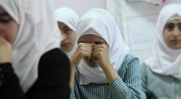 شاهد: عائلة الفتاة رهف زينو تُطالب بالتحقيق بعد وفاتها بمدرستها شرقي غزة
