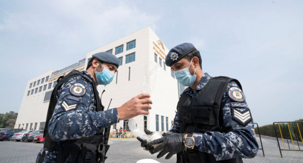 وسائل إعلام: الكويت توقف منح تأشيرات للمصريين لمواجهة فيروس (كورونا)