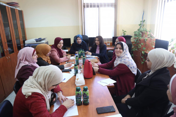 طولكرم: عقد الاجتماع الدوري لشبكة حماية النساء