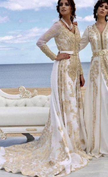 اختاري فستان زفافك على الطريقة المغربية