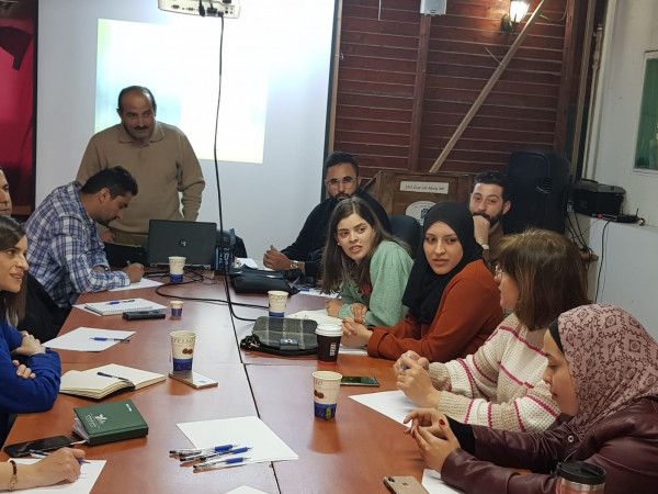 "إعلام" يختتم دورة في الكفاءة النحوية والتحرير اللغويّ