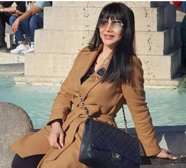 لجين عمران تعدل هذا التفصيل في شكلها وتغير مظهرها