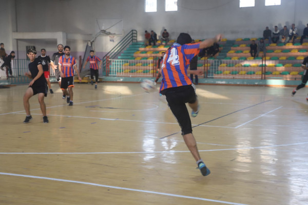 "النجار" يُتوج بكأس بطولة عائلات محافظة خانيونس لخماسي كرة القدم