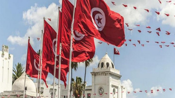 تونس تُغلق حدودها البرية ومجالها الجوي