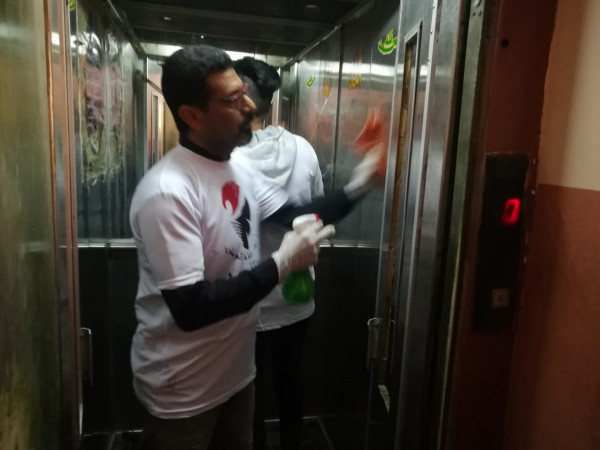 مبادرة بأسيوط لتطهير وتعقيم المنشآت الحكومية وتوعية المواطنين بفيروس (كورونا)