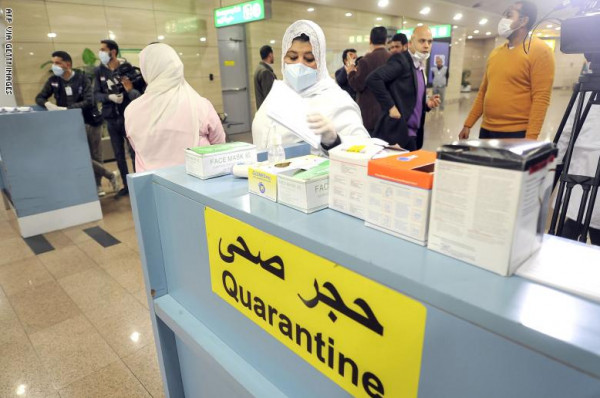 مصر تسجل 46 إصابة جديدة وسبع حالات وفاة بفيروس (كورونا)