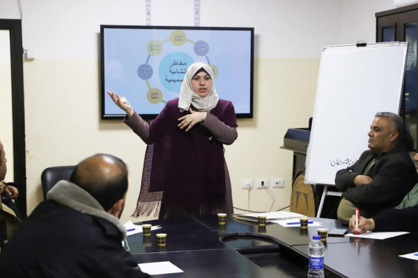 مديرية شمال غزة تنفذ دورة حول تقييم المخاطر في المنشآت الصناعية