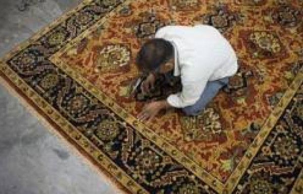 هل أجر الصلاة في المنزل مثل المسجد أوقات العذر؟
