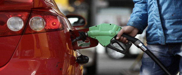انخفاض ملحوظ بأسعار الغاز والمحروقات لشهر أبريل