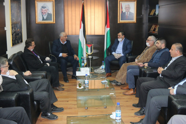 نائب محافظ القدس يثمن دعم هيئة الاعمال الخيرية الاماراتية لأبناء المحافظة