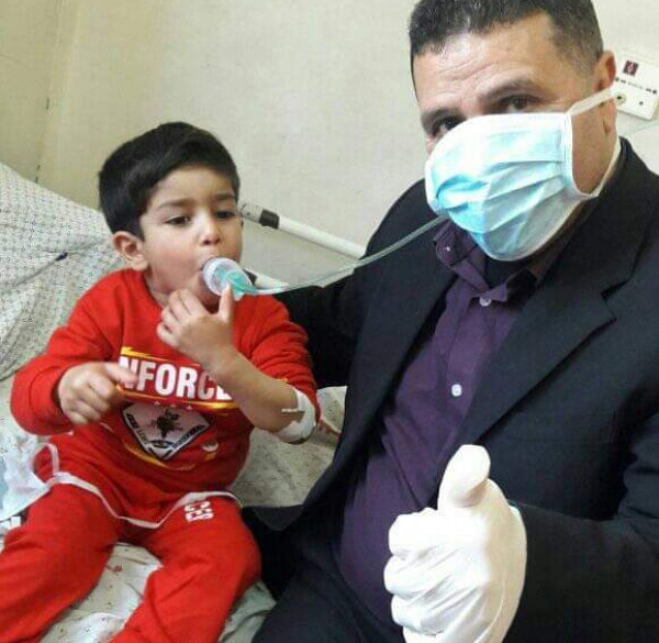 مؤسسة "ايز ارك" الأمريكية تتكفل بعلاج طفل مريض بالسرطان من غزة
