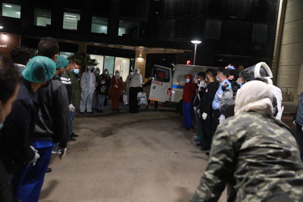 شاهد: مغادرة المتعافين من فيروس (كورونا) لمستشفى هوغو تشافير والمركز الوطني