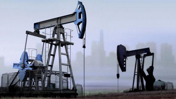 رويترز: روسيا ستخفض صادرات النفط لأدنى مستوى في 20 عاما