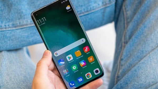 "شاومي" تتجسس على بيانات مستخدمي هواتفها والسبب؟