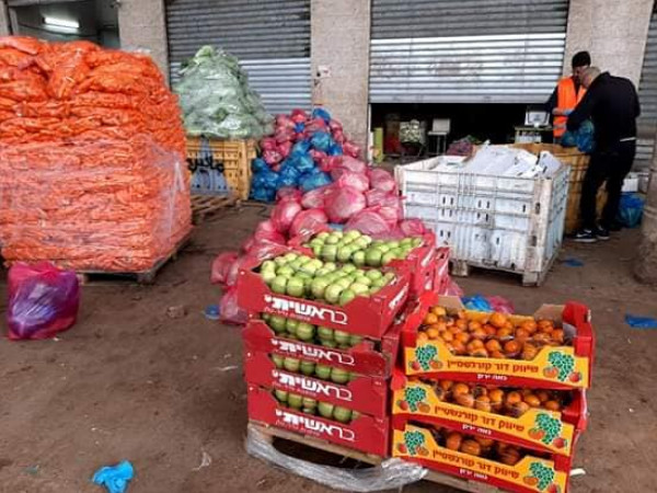 تنمية الخليل توزع 3000 طرد غذائي وبيت لحم تُسلّم الجمعيات 750 طرداً