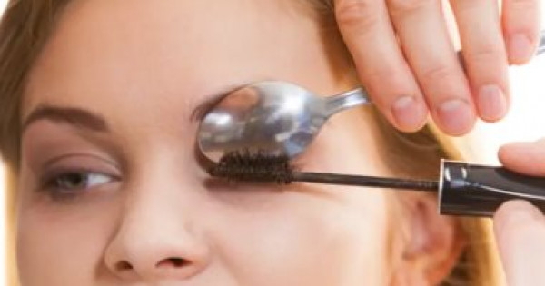 من الملاعق لأعواد الكبريت.. أدوات منزلية تُستخدم في العناية بجمالك