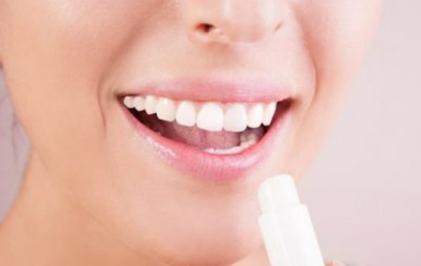 أربع حيل تجميلية مدهشة يُمكنك تطبيقها أثناء العزل