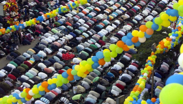 الإفتاء المصرية تُجيز صلاة العيد في المنازل بسبب (كورونا)