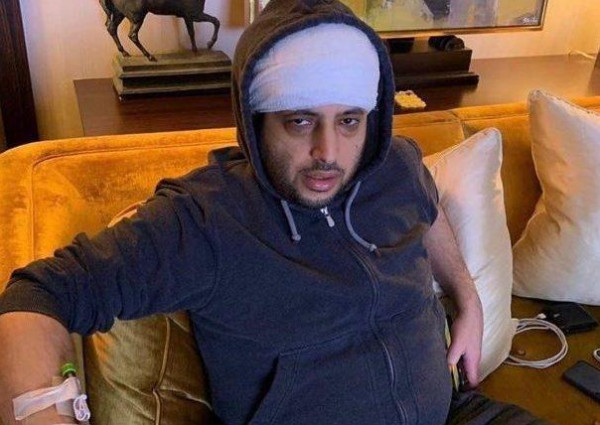 شاهد: "تركي آل الشيخ" يكسر التلفاز بعد خسارته بمباراة بلاي ستيشين